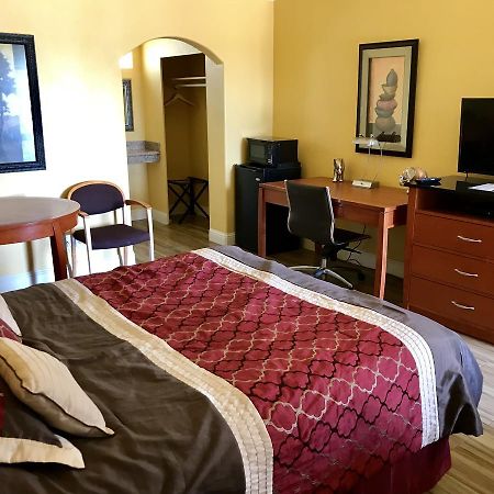 Town & Country Motel Livingston Zewnętrze zdjęcie