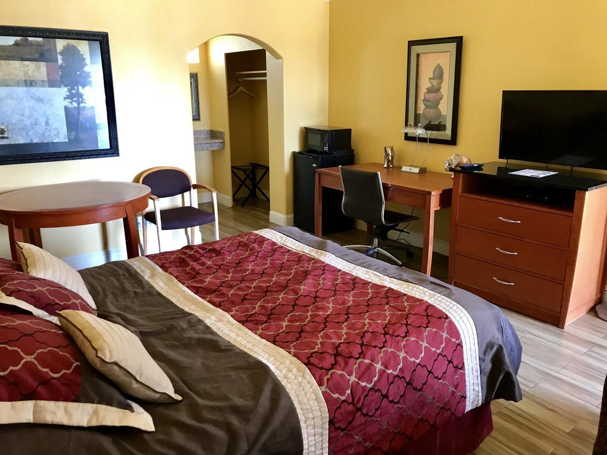 Town & Country Motel Livingston Zewnętrze zdjęcie