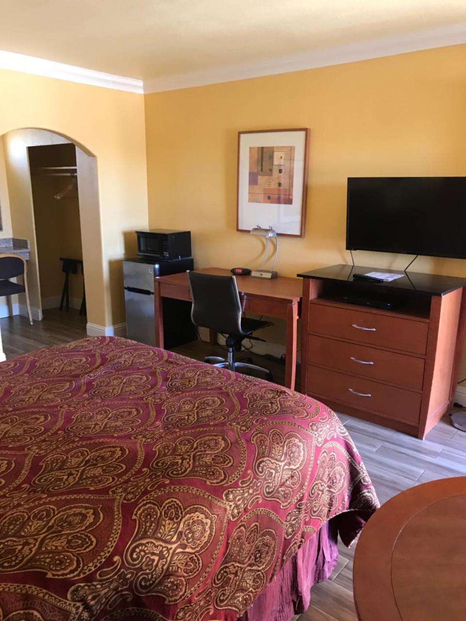 Town & Country Motel Livingston Zewnętrze zdjęcie